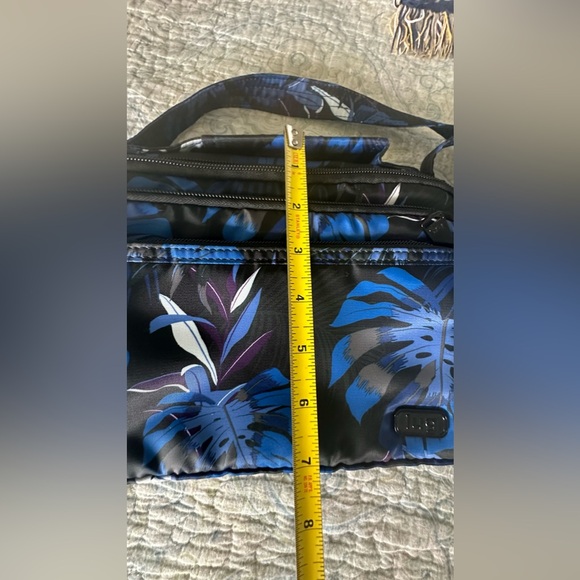 Lug Scoop Cross Body Bag, Floral Multi - Picture 11 of 14